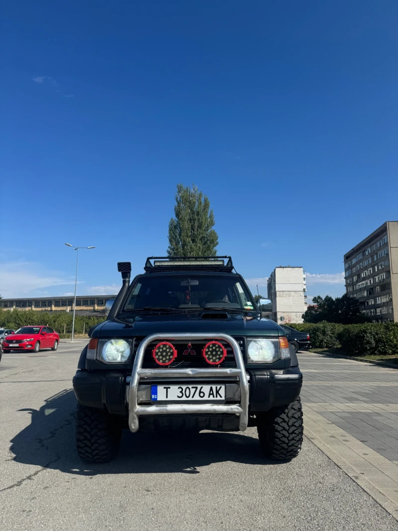 Mitsubishi Pajero, снимка 4 - Автомобили и джипове - 52352513