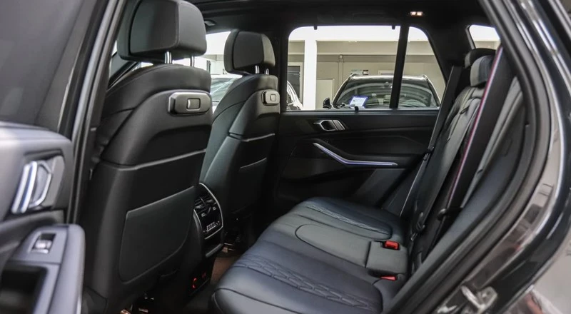 BMW X5 30d xDrive M-Paket, снимка 6 - Автомобили и джипове - 54781530