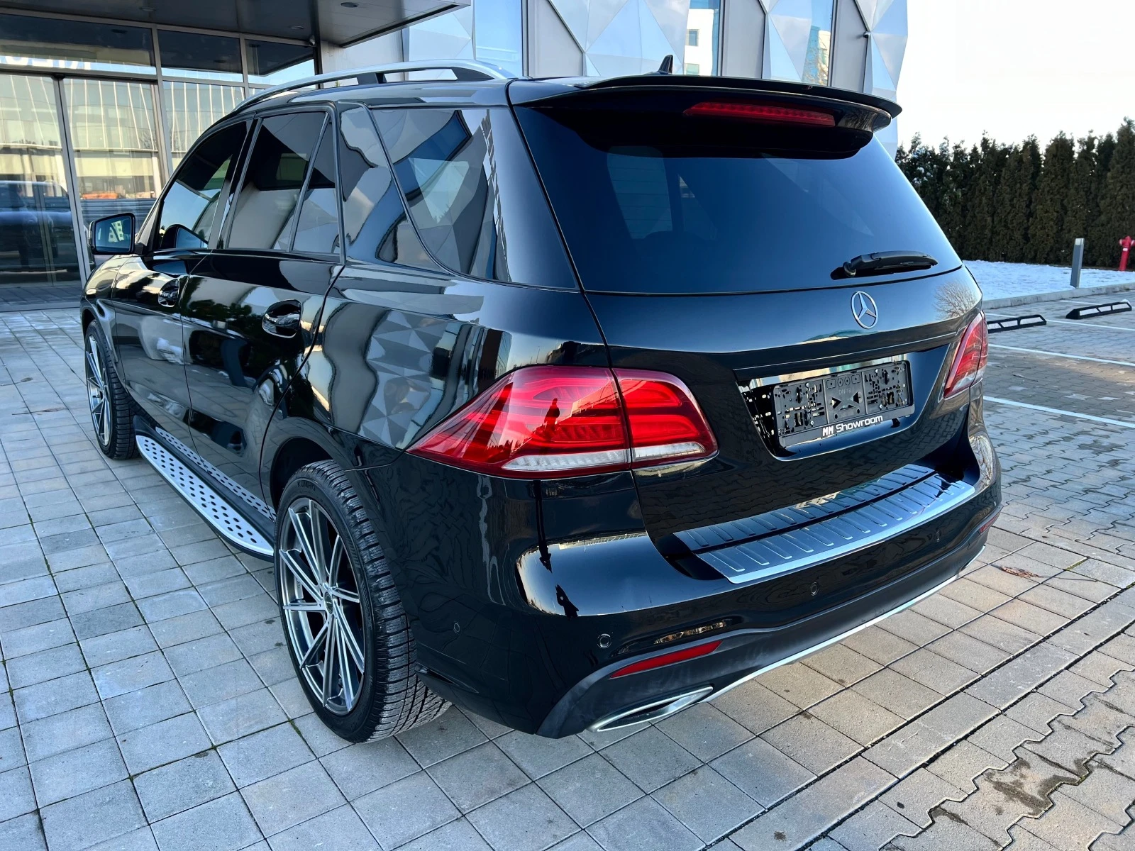 Mercedes-Benz GLE 350 AMG-9G-TRONIC-360-КАМ-ПАНОРАМА-С.КНИЖКА-ПОДГРЕВ - изображение 7