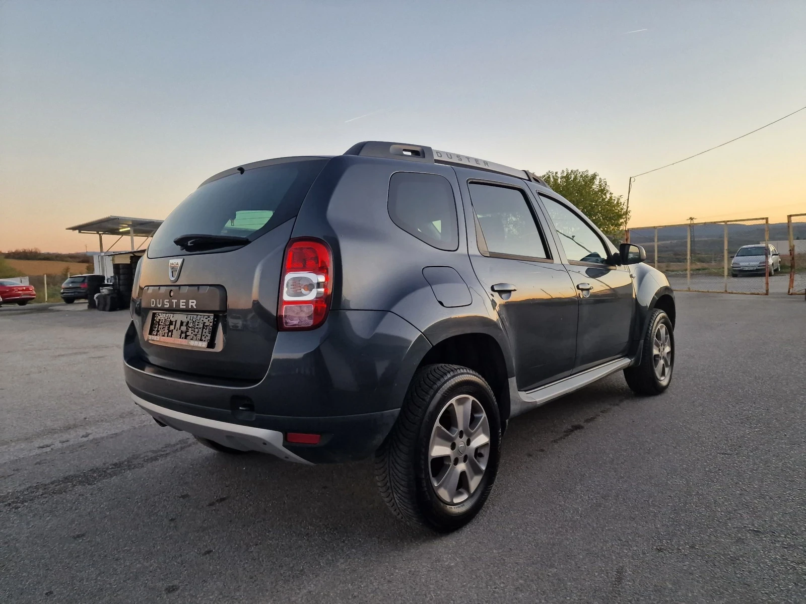 Dacia Duster 1.6i FACE ГАЗ-БЕНЗИН - изображение 6