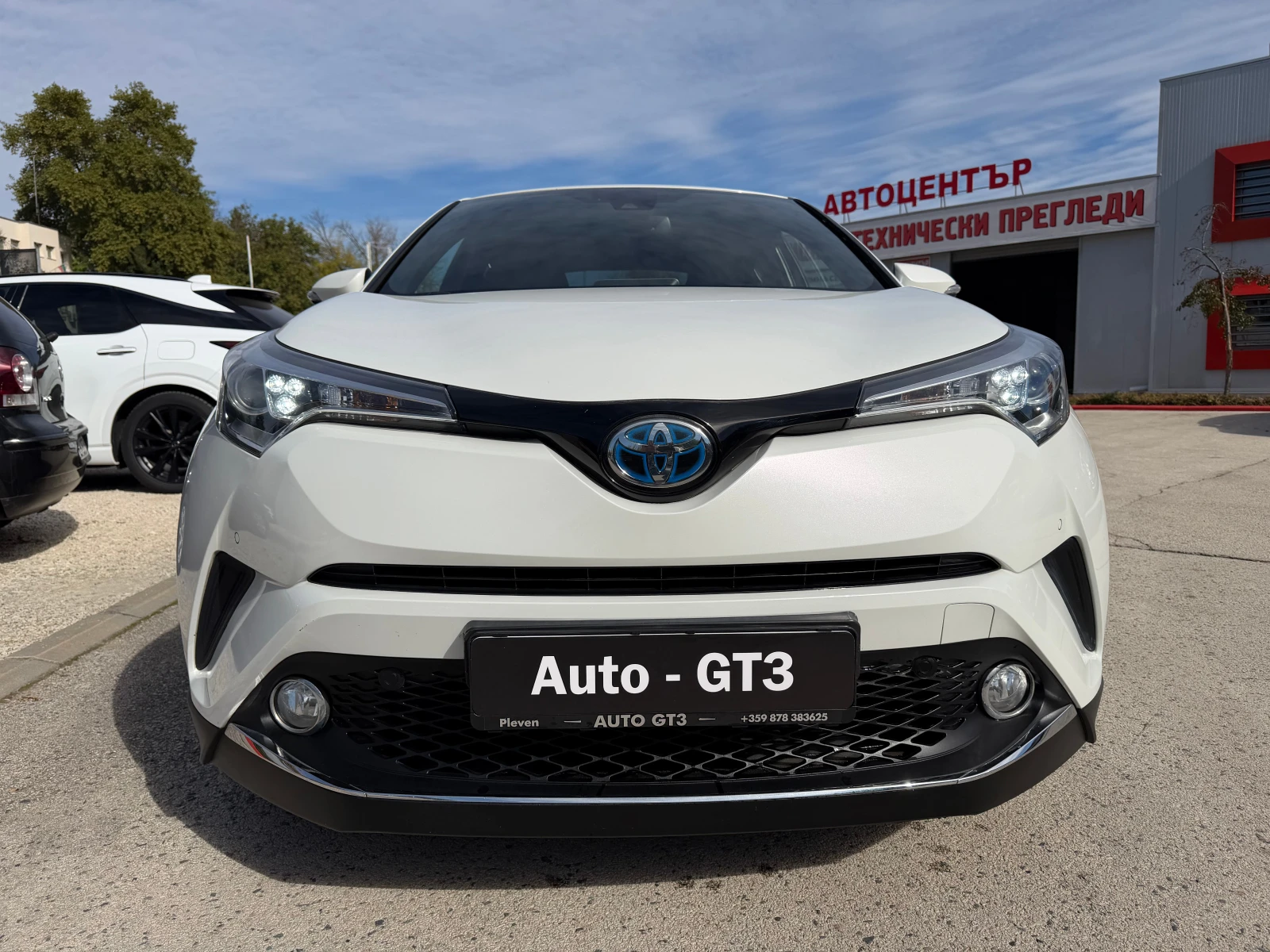 Toyota C-HR 1.8h 122к.с Кожа Luxury FULL Гаранция  - изображение 2
