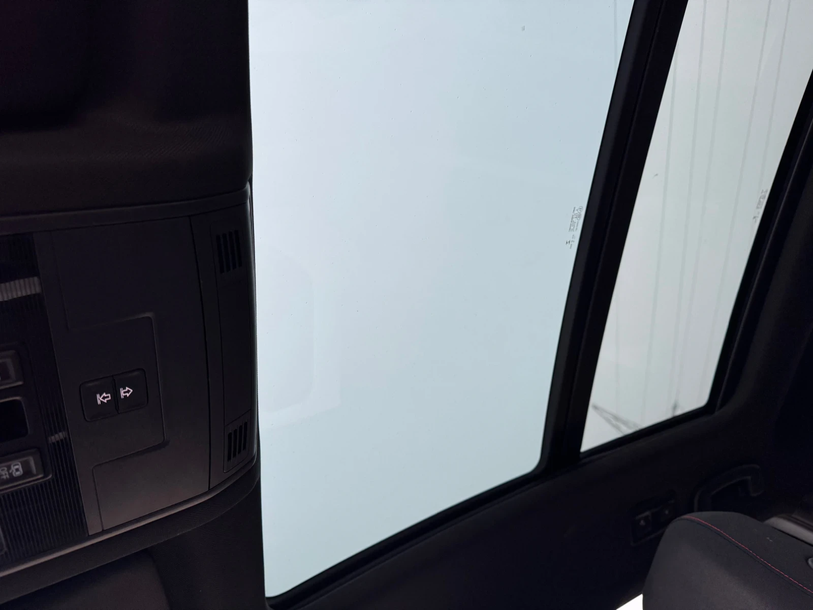 VW T-Roc 96000 km - изображение 8