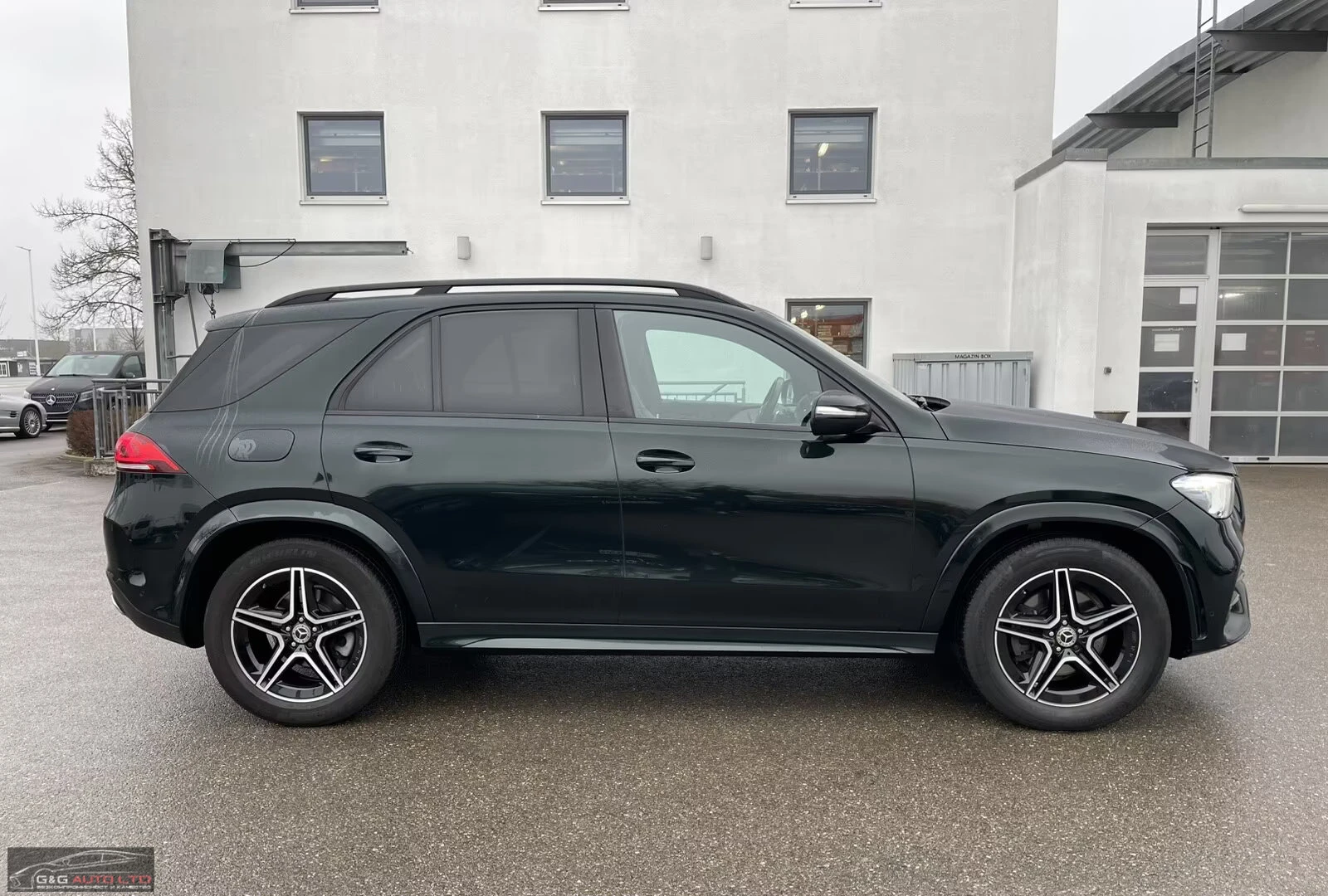 Mercedes-Benz GLE 350 d4MATIC/320HP/NIGHT/PANO/BURM/AHK/LED/DISTR./837g - изображение 5