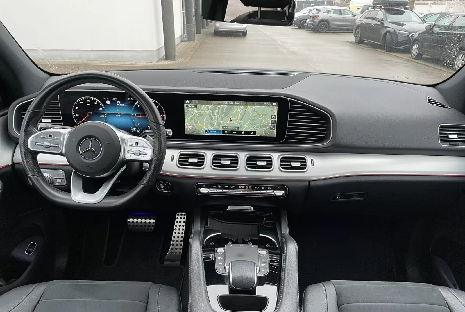 Mercedes-Benz GLE 350 d4MATIC/320HP/NIGHT/PANO/BURM/AHK/LED/DISTR./837g - изображение 8