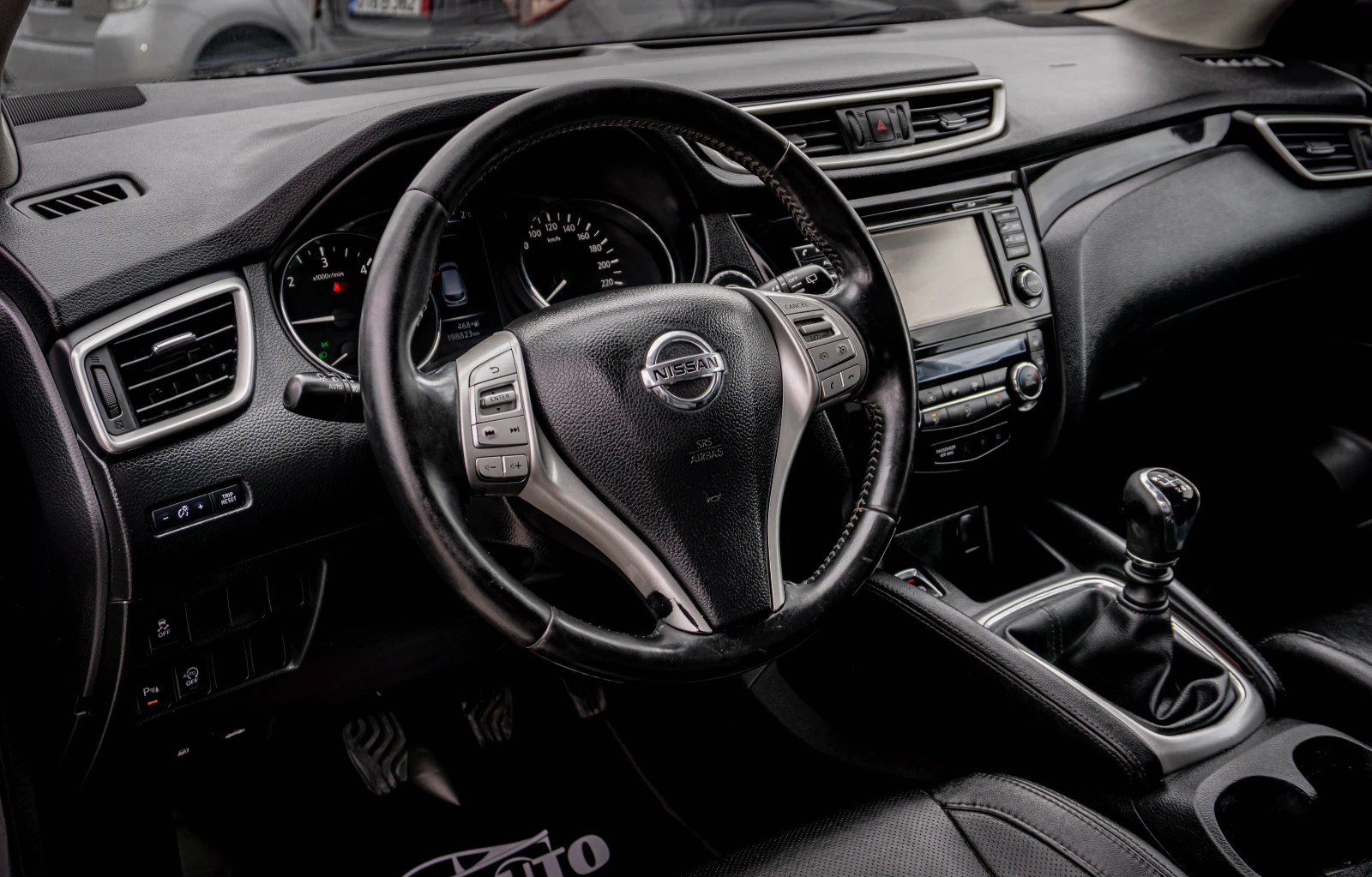 Nissan Qashqai 1.6dci FULL!!! TOP!!! С ГАРАНЦИЯ!!!, снимка 7 - Автомобили и джипове - 53910621