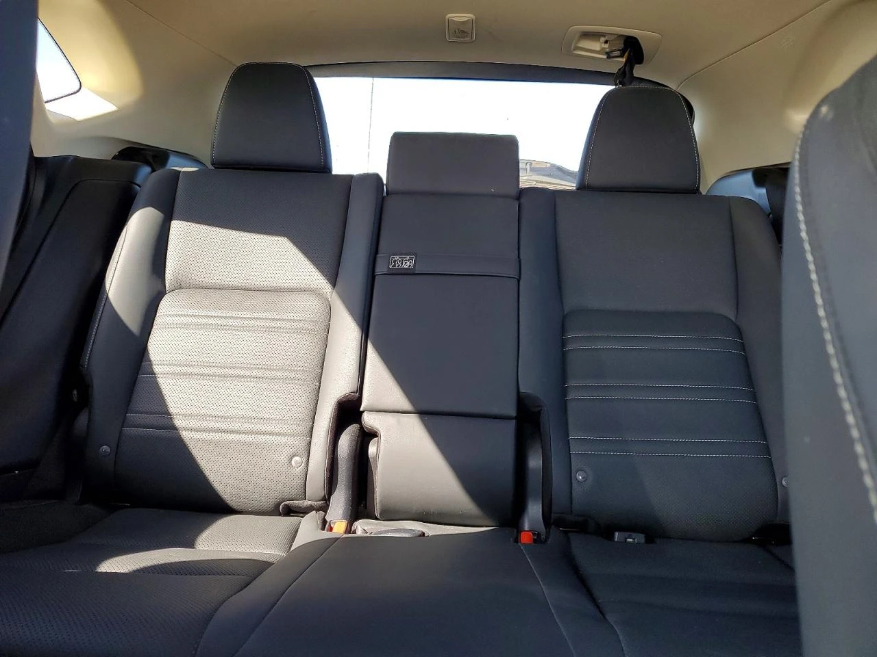 Lexus NX 300 * КОЖА* ПОДГРЕВ* ШИБИДАХ* NAVI* LED* КРАЙНА ЦЕНА* , снимка 10 - Автомобили и джипове - 53936479