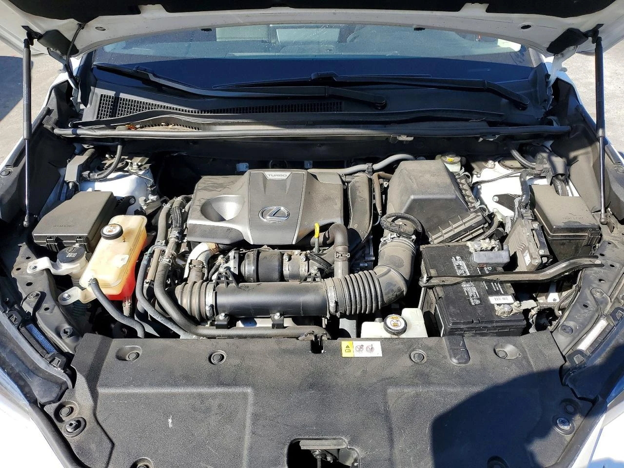 Lexus NX 300 * КОЖА* ПОДГРЕВ* ШИБИДАХ* NAVI* LED* КРАЙНА ЦЕНА* , снимка 12 - Автомобили и джипове - 53936479