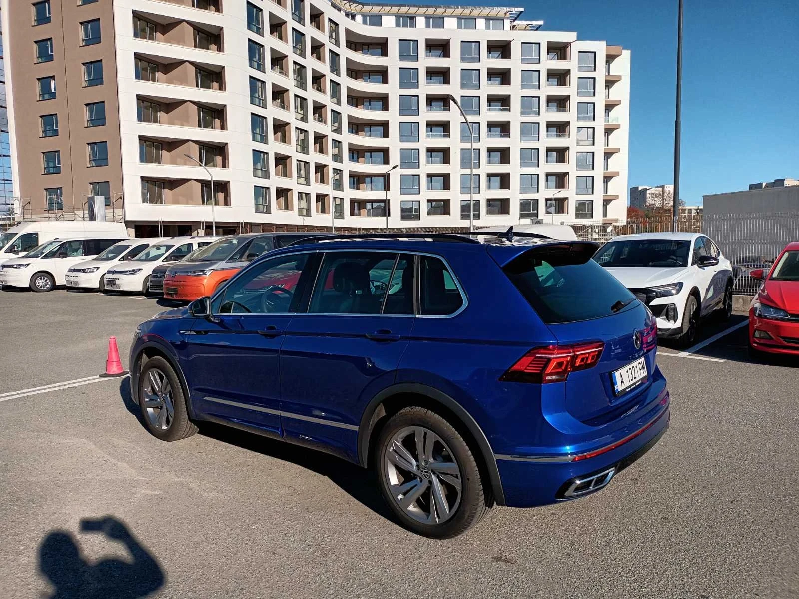 VW Tiguan, снимка 4 - Автомобили и джипове - 54033447