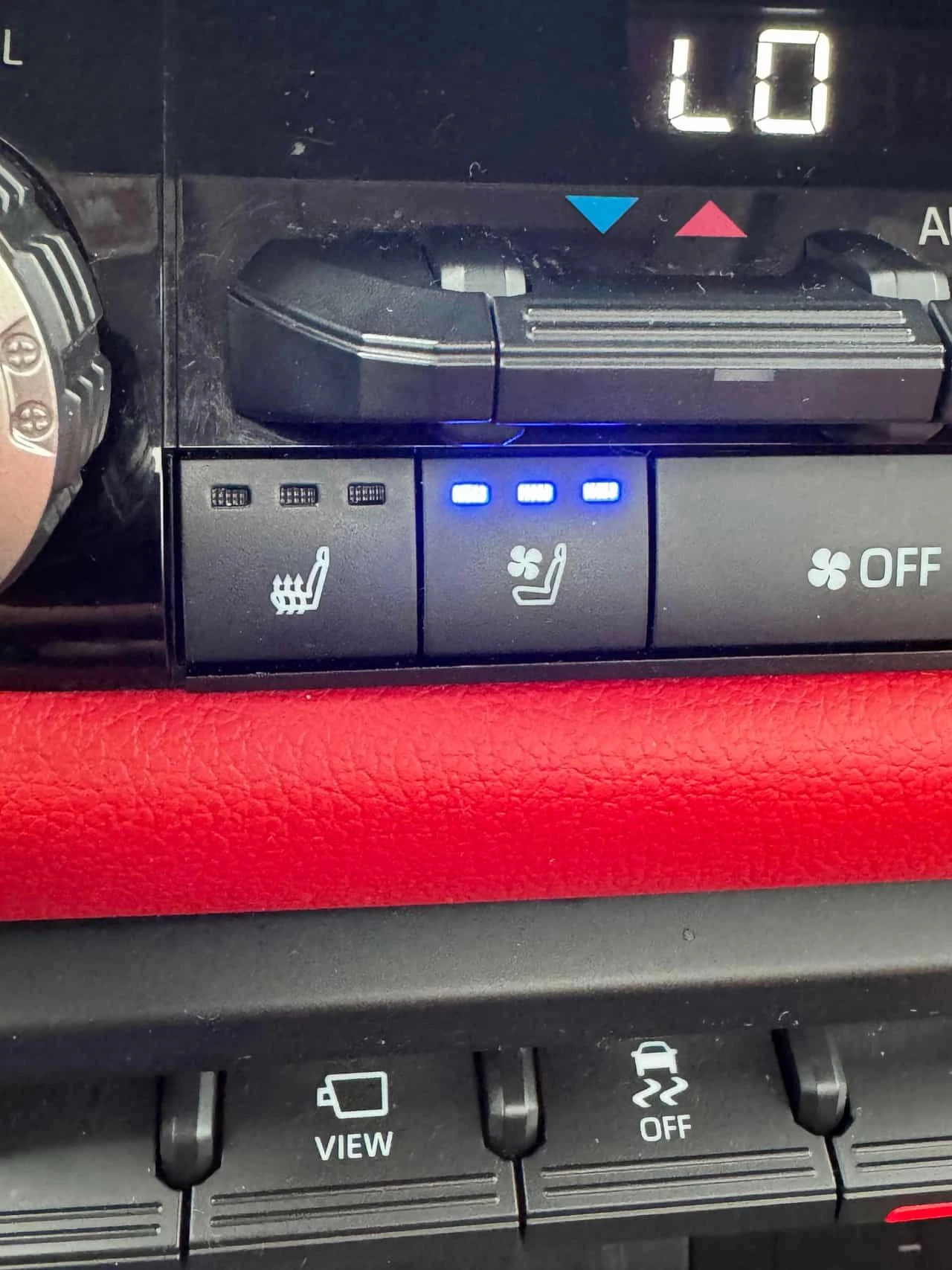 Toyota Tundra * Limited Hybrid TRD PRO * DISTRONIC* ОБДУХВАНЕ* , снимка 11 - Автомобили и джипове - 54197782