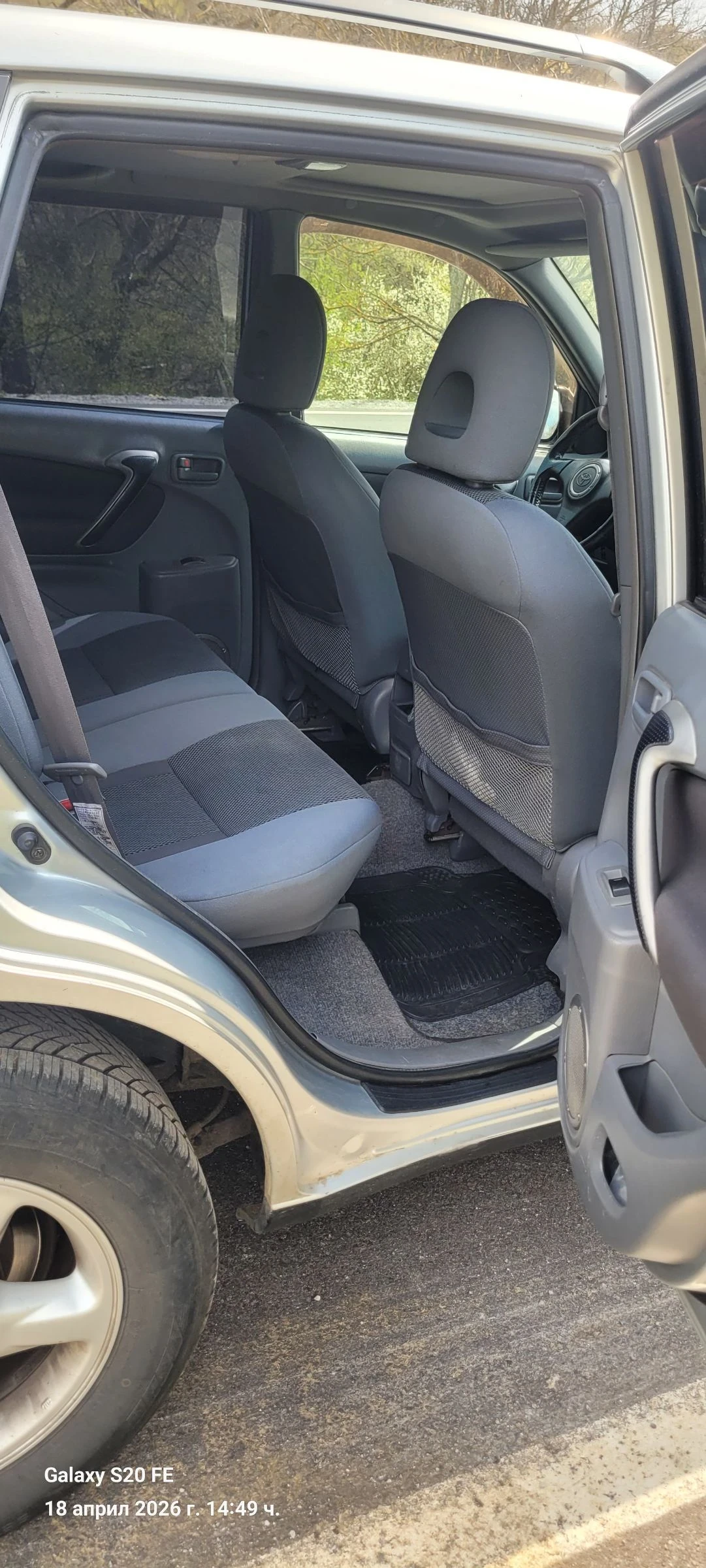 Toyota Rav4 2.0i 150 ps , снимка 6 - Автомобили и джипове - 54239894