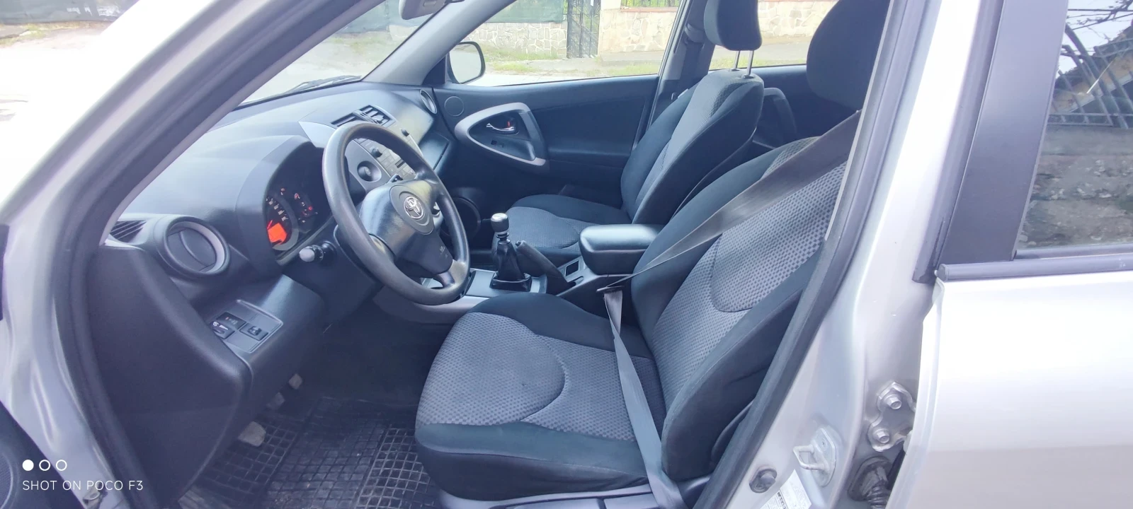 Toyota Rav4 2.2 D4D 136, снимка 5 - Автомобили и джипове - 54430853