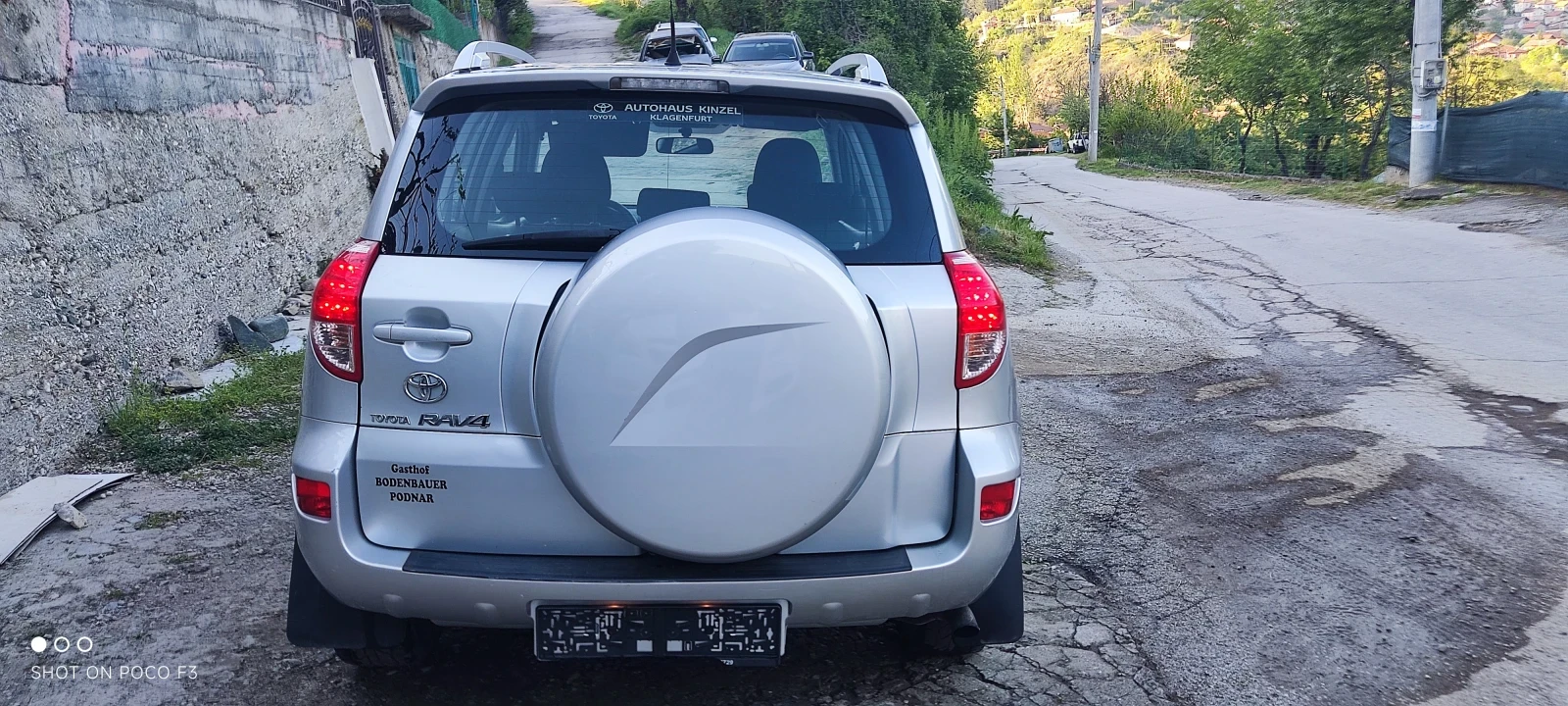 Toyota Rav4 2.2 D4D 136, снимка 3 - Автомобили и джипове - 54430853