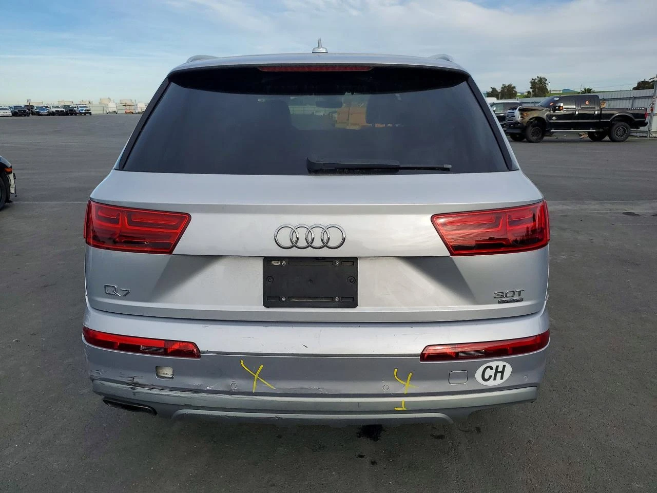 Audi Q7 3.0l Premium, снимка 6 - Автомобили и джипове - 54725918