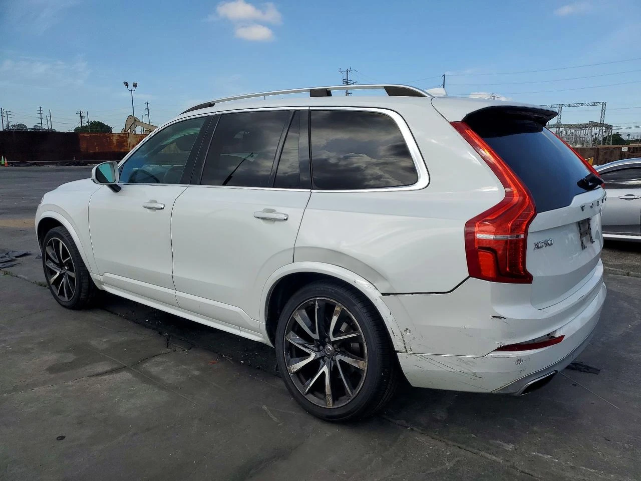 Volvo Xc90 2.0l T6 Momentum, снимка 2 - Автомобили и джипове - 54731281
