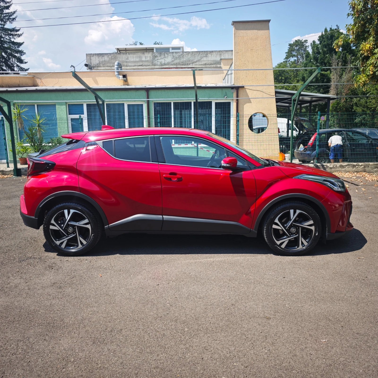Toyota C-HR 1.8iHybrid-122cv, снимка 8 - Автомобили и джипове - 55595876