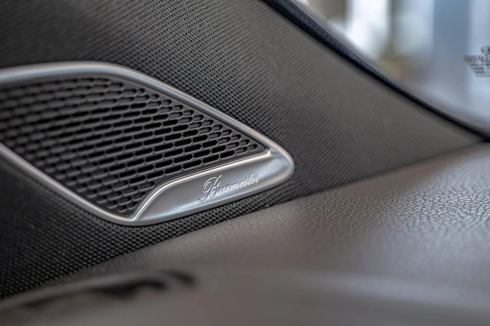 Mercedes-Benz EQA 250/Edition/AMG line/HuD/Burmester/Ambient/Панорам, снимка 14 - Автомобили и джипове - 55668294