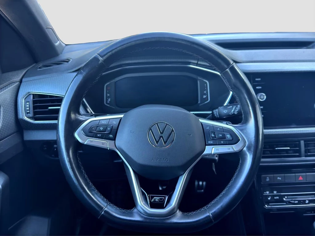 VW T-Cross R-LINE/150HP/CAM/NAVI/LED/ACC/CPLAY/DIGI/661q, снимка 10 - Автомобили и джипове - 55889125