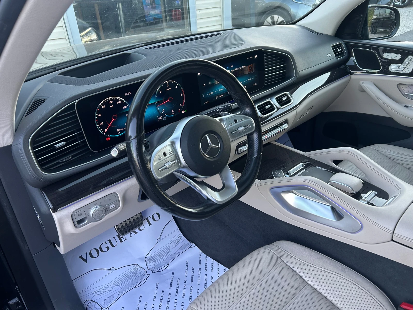 Mercedes-Benz GLS 400 AMG* KEYLESS* PANO* 21INCH* , снимка 8 - Автомобили и джипове - 55993318