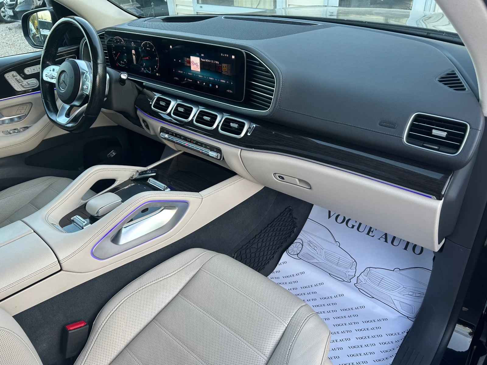 Mercedes-Benz GLS 400 AMG* KEYLESS* PANO* 21INCH* , снимка 9 - Автомобили и джипове - 55993318