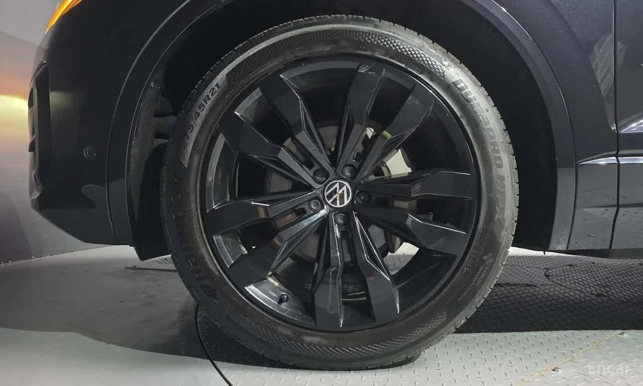 VW Touareg * 3.0 TDI * R Line * HUD * Обдухване * Дистроник *, снимка 5 - Автомобили и джипове - 56185633