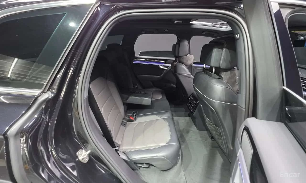 VW Touareg * 3.0 TDI * R Line * HUD * Обдухване * Дистроник *, снимка 17 - Автомобили и джипове - 56185633