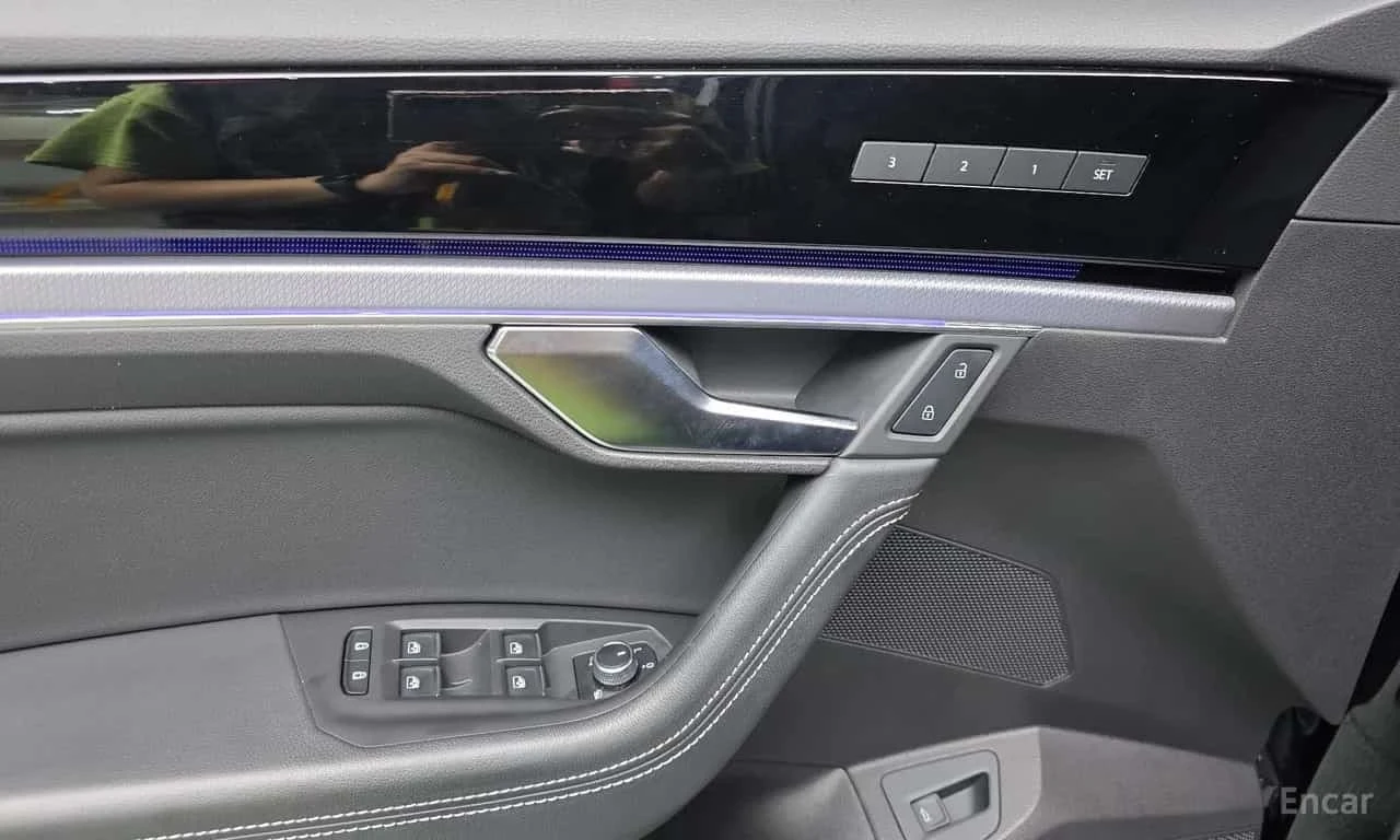 VW Touareg * 3.0 TDI * R Line * HUD * Обдухване * Дистроник *, снимка 11 - Автомобили и джипове - 56185633