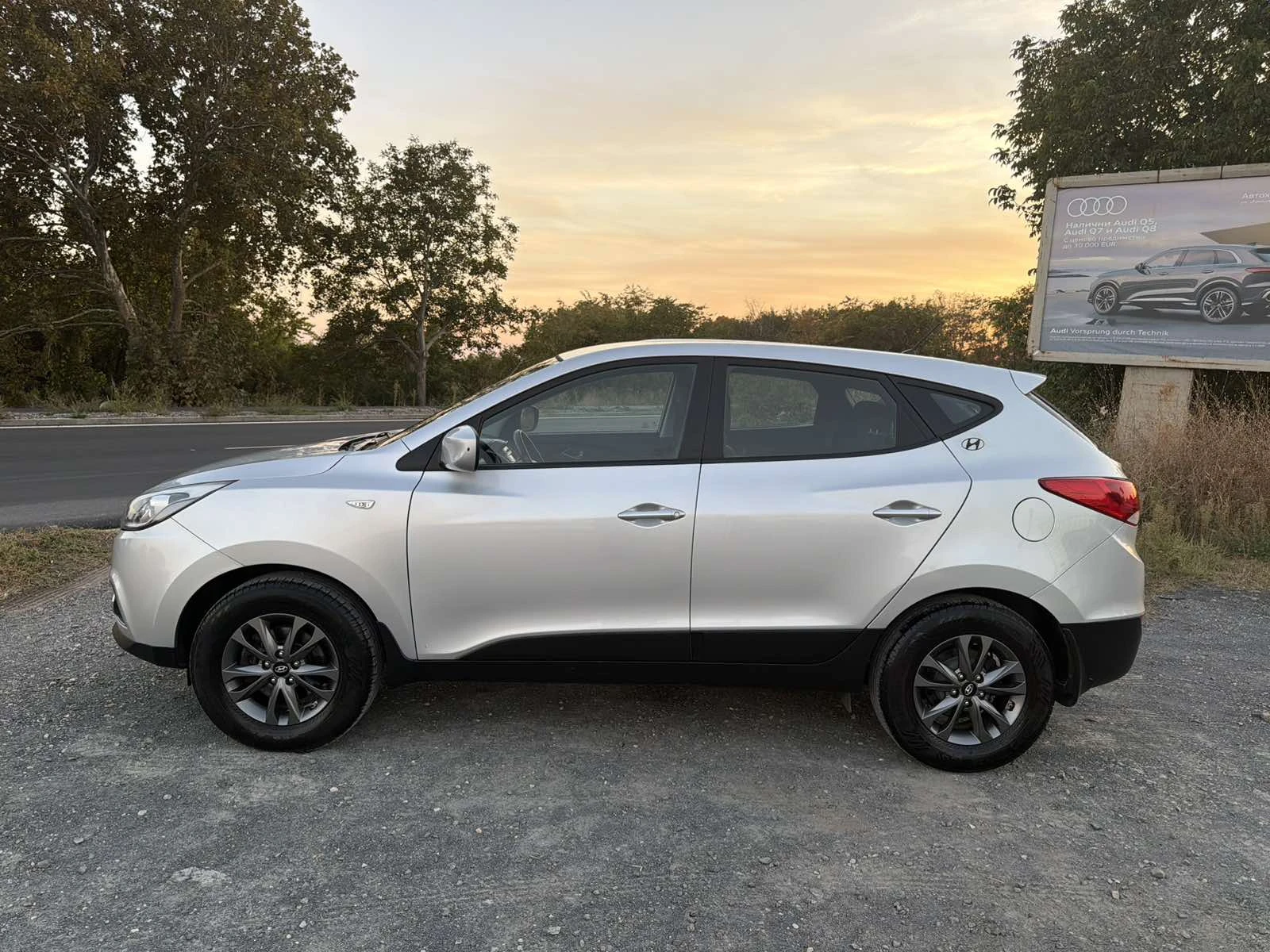 Hyundai IX35 2.0i / FACELIFT / 4X4 / ����� �������� �������  | Mobile.bg � ����������� 8