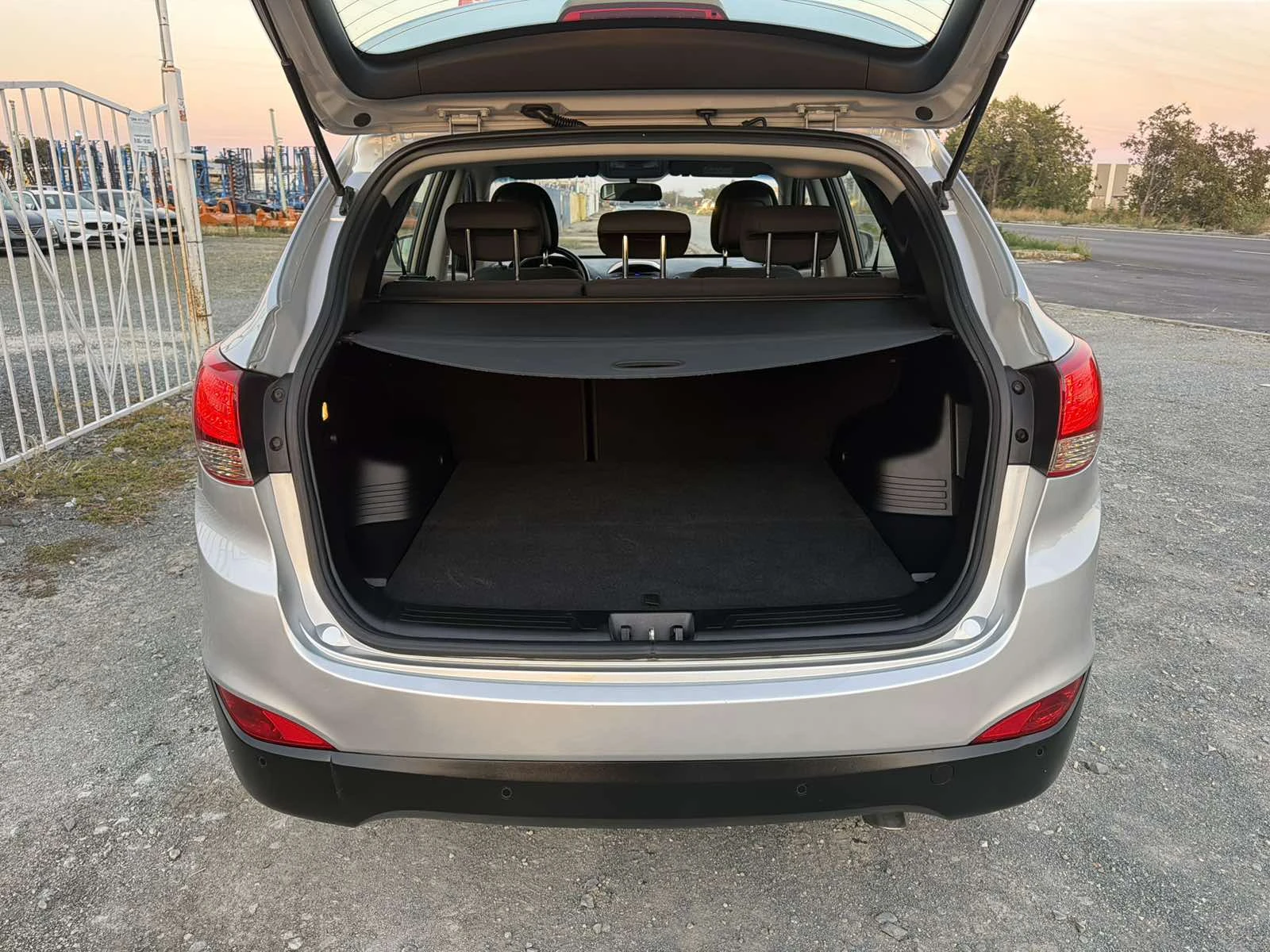 Hyundai IX35 2.0i / FACELIFT / 4X4 / ����� �������� �������  | Mobile.bg � ����������� 14