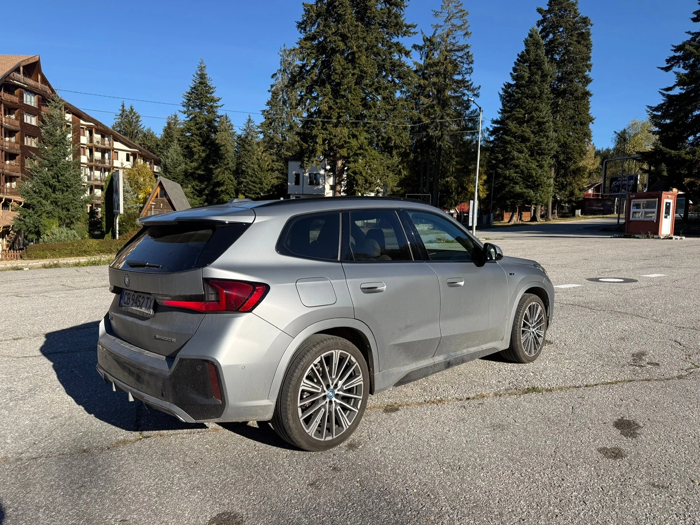 BMW X1 xDrive30e, снимка 6 - Автомобили и джипове - 56684596
