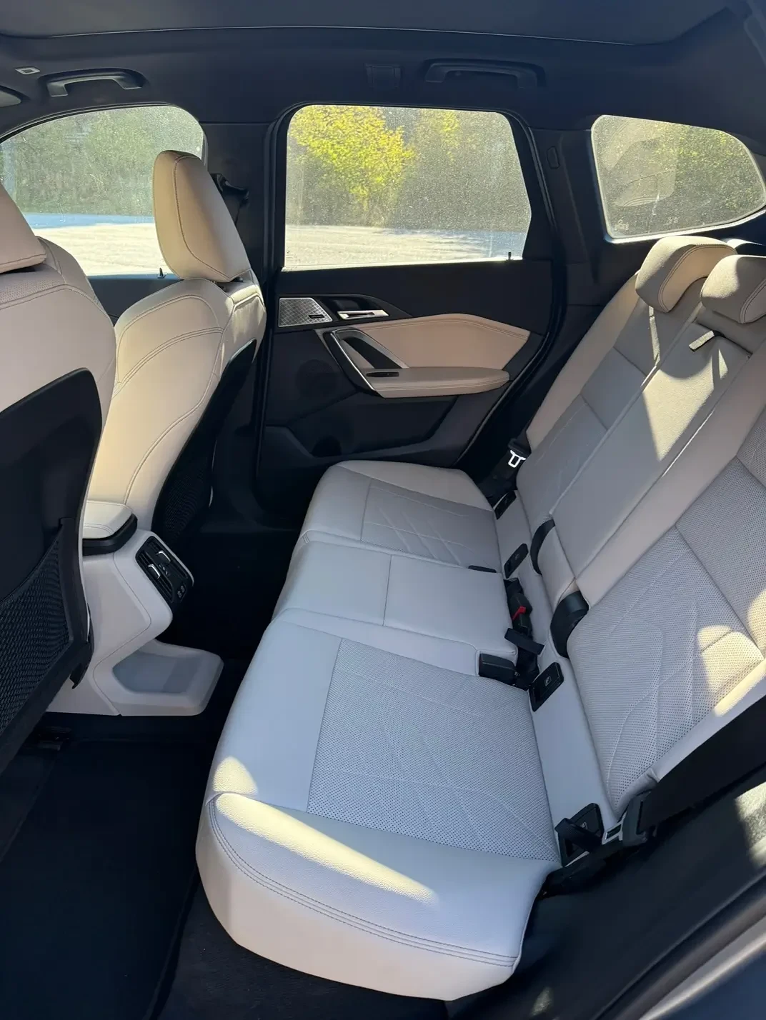 BMW X1 xDrive30e, снимка 11 - Автомобили и джипове - 56684596
