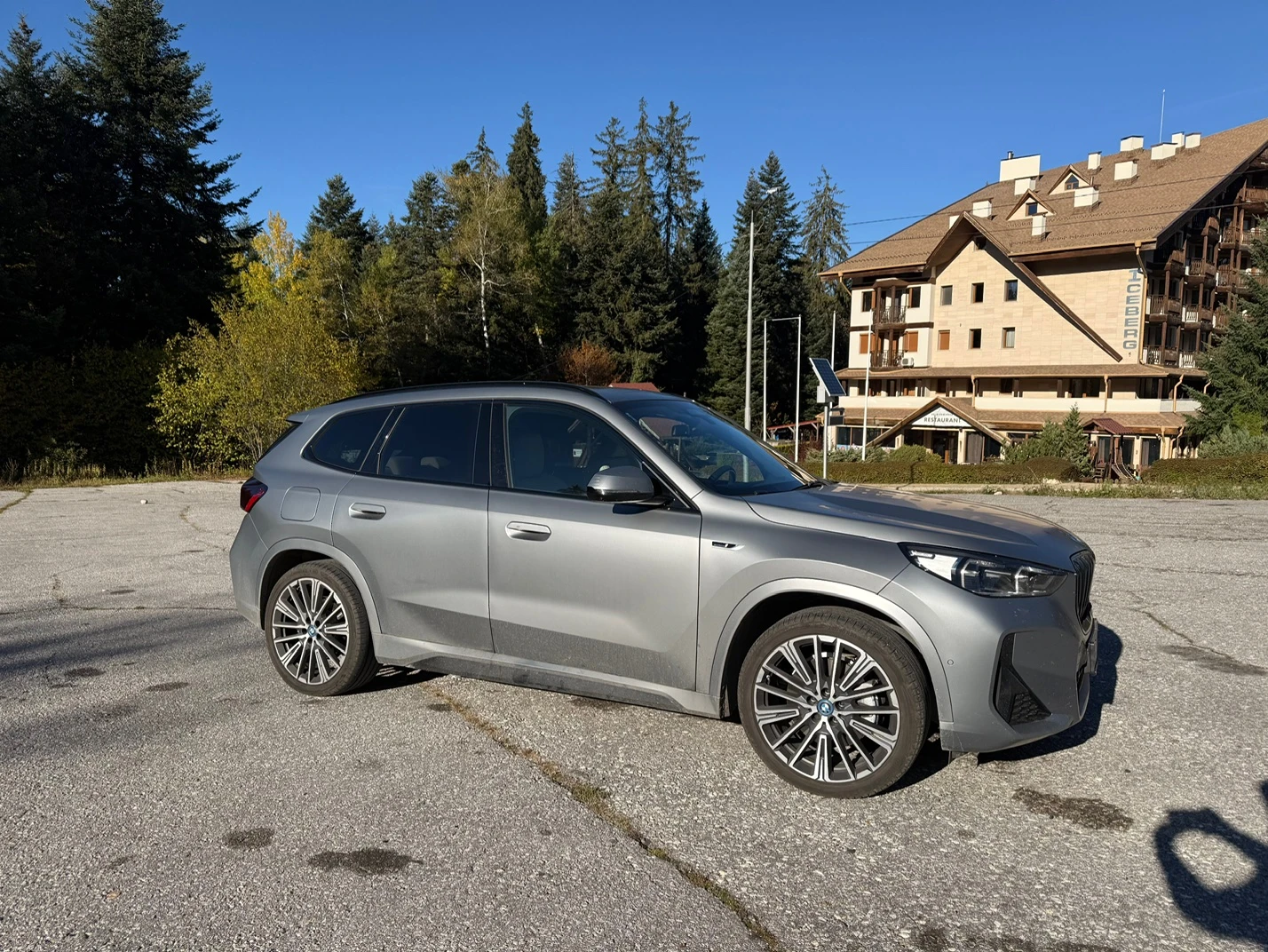 BMW X1 xDrive30e, снимка 7 - Автомобили и джипове - 56684596