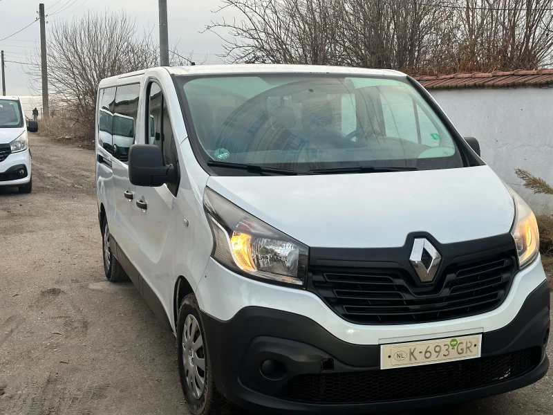 Renault Trafic, снимка 2 - Бусове и автобуси - 48300920