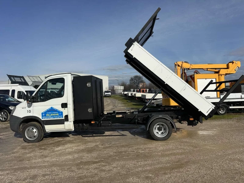 Iveco 35c15 Самосвал задно разтоварване, снимка 6 - Бусове и автобуси - 53130033