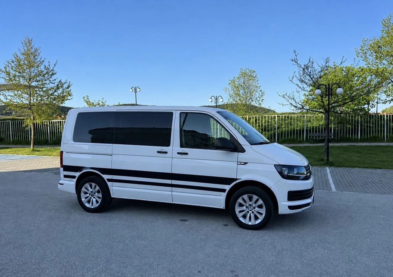 VW Transporter 9 МЕСТЕН ЛИЗИНГ/БАРТЕР, снимка 7 - Бусове и автобуси - 54451872