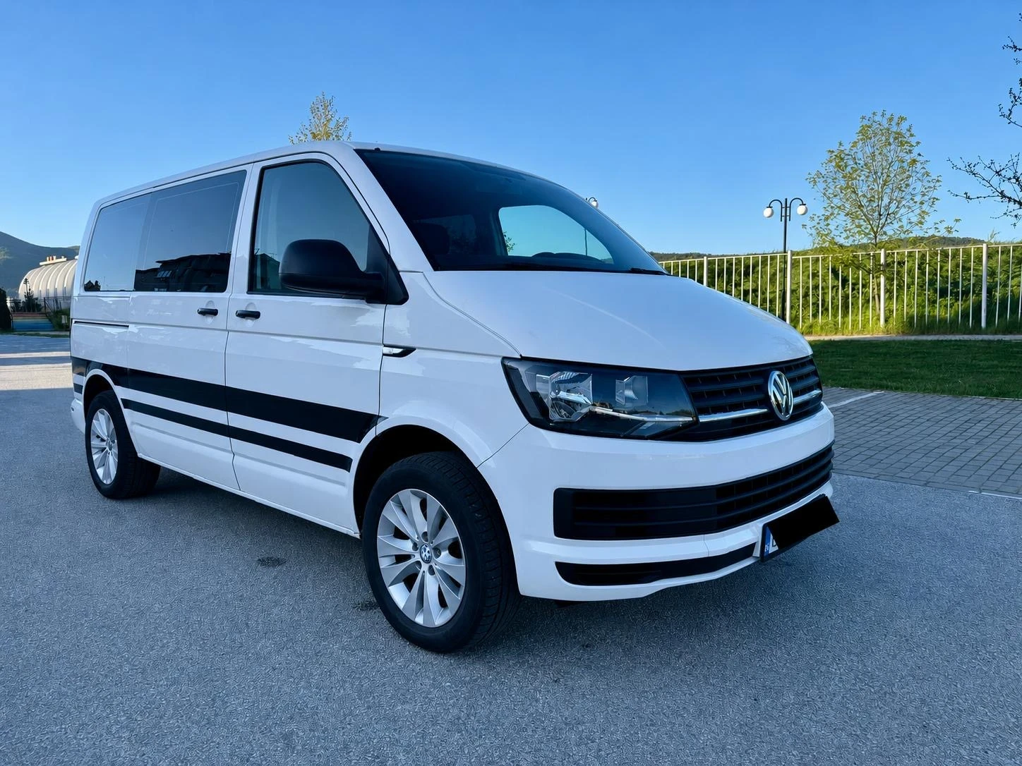 VW Transporter 9 МЕСТЕН ЛИЗИНГ/БАРТЕР