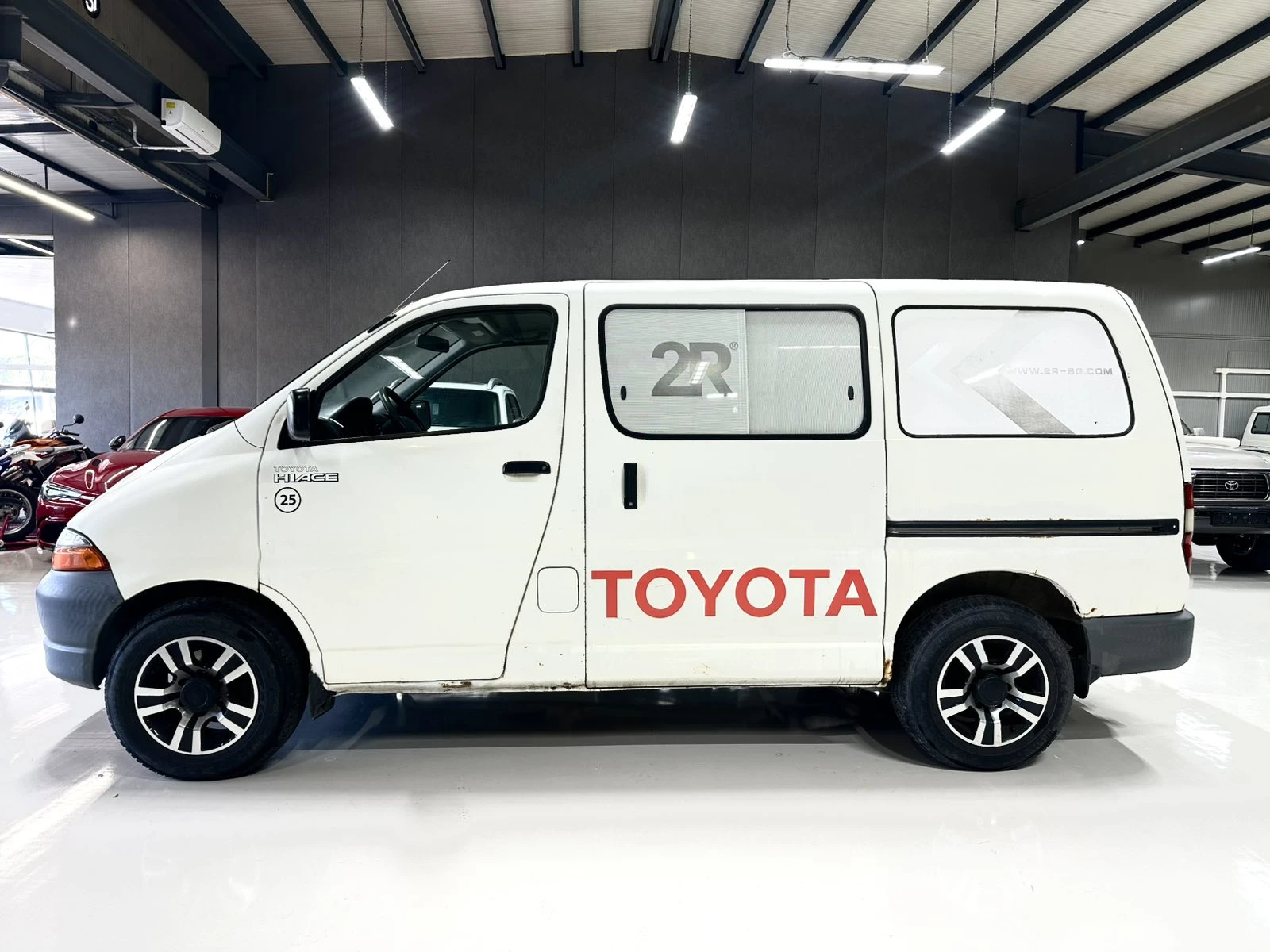Toyota Hiace 4X4, снимка 4 - Бусове и автобуси - 54562182