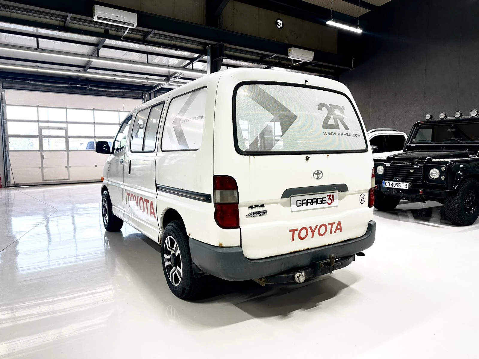 Toyota Hiace 4X4, снимка 5 - Бусове и автобуси - 54562182