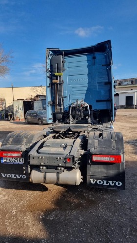 Volvo Fh, снимка 3 - Камиони - 45519810