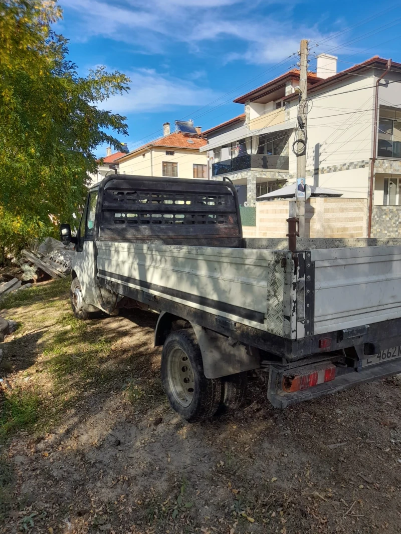 Ford Transit, снимка 2 - Камиони - 47582359