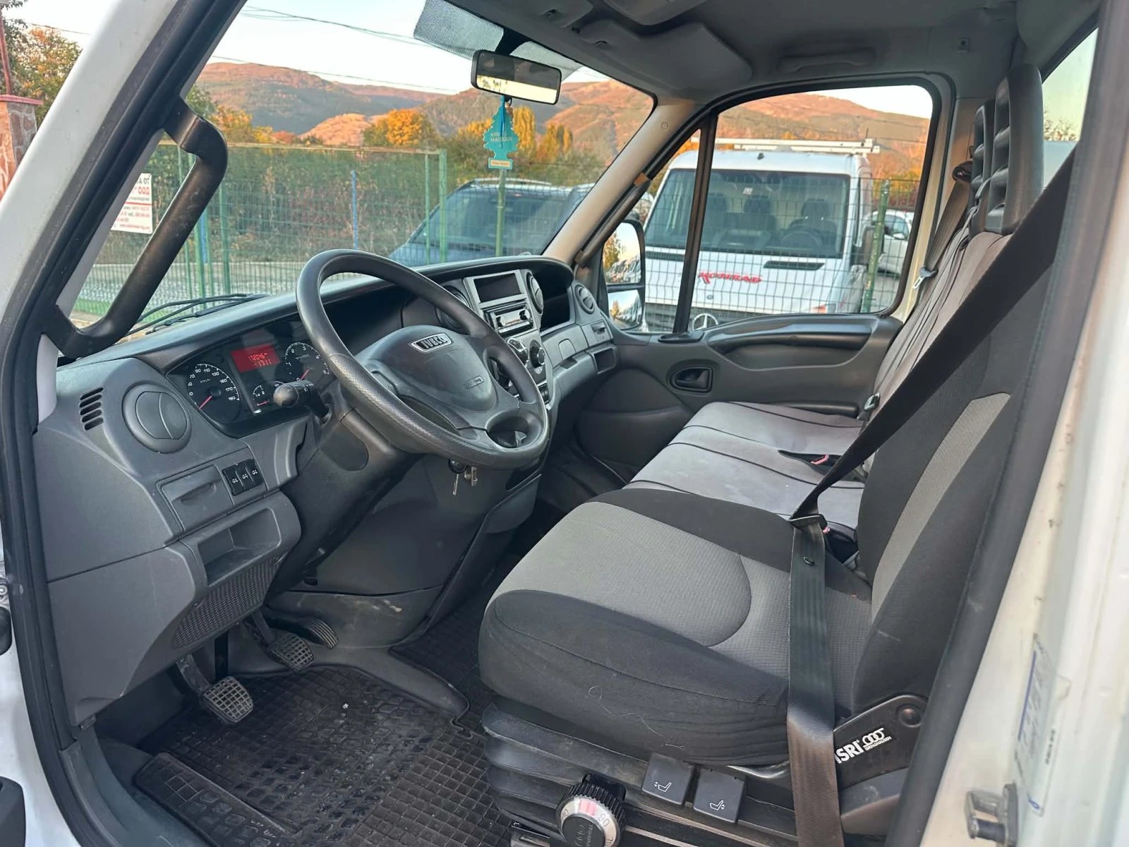 Iveco Daily 70c17* N2* 3.0HPI* 5�����* 4-� ����������*  | Mobile.bg � ����������� 8