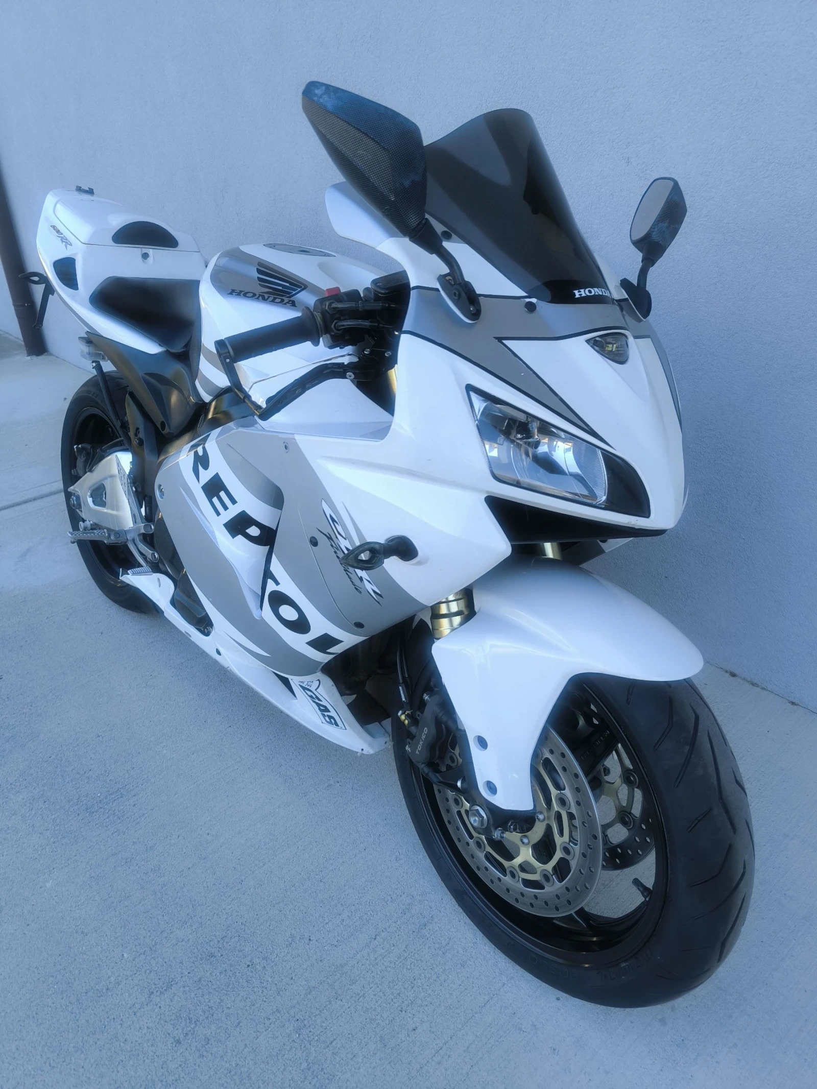 Honda Cbr 600 RR, 2006 година  - изображение 8