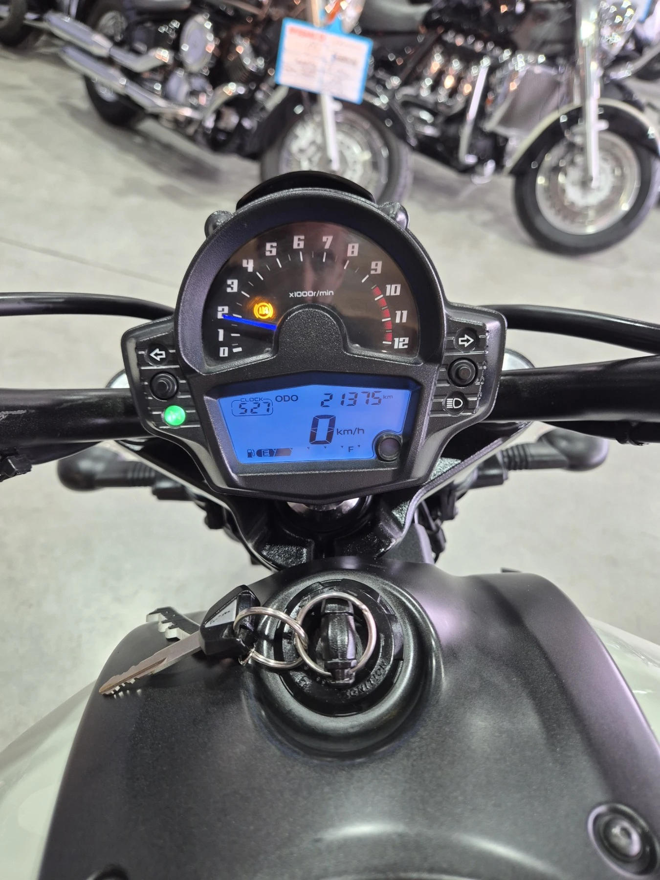 Kawasaki Vulcan S 650 A2 АBS НОВ ВНОС ОТ ШВЕЙЦАРИЯ!, снимка 17 - Мотоциклети и мототехника - 56231907