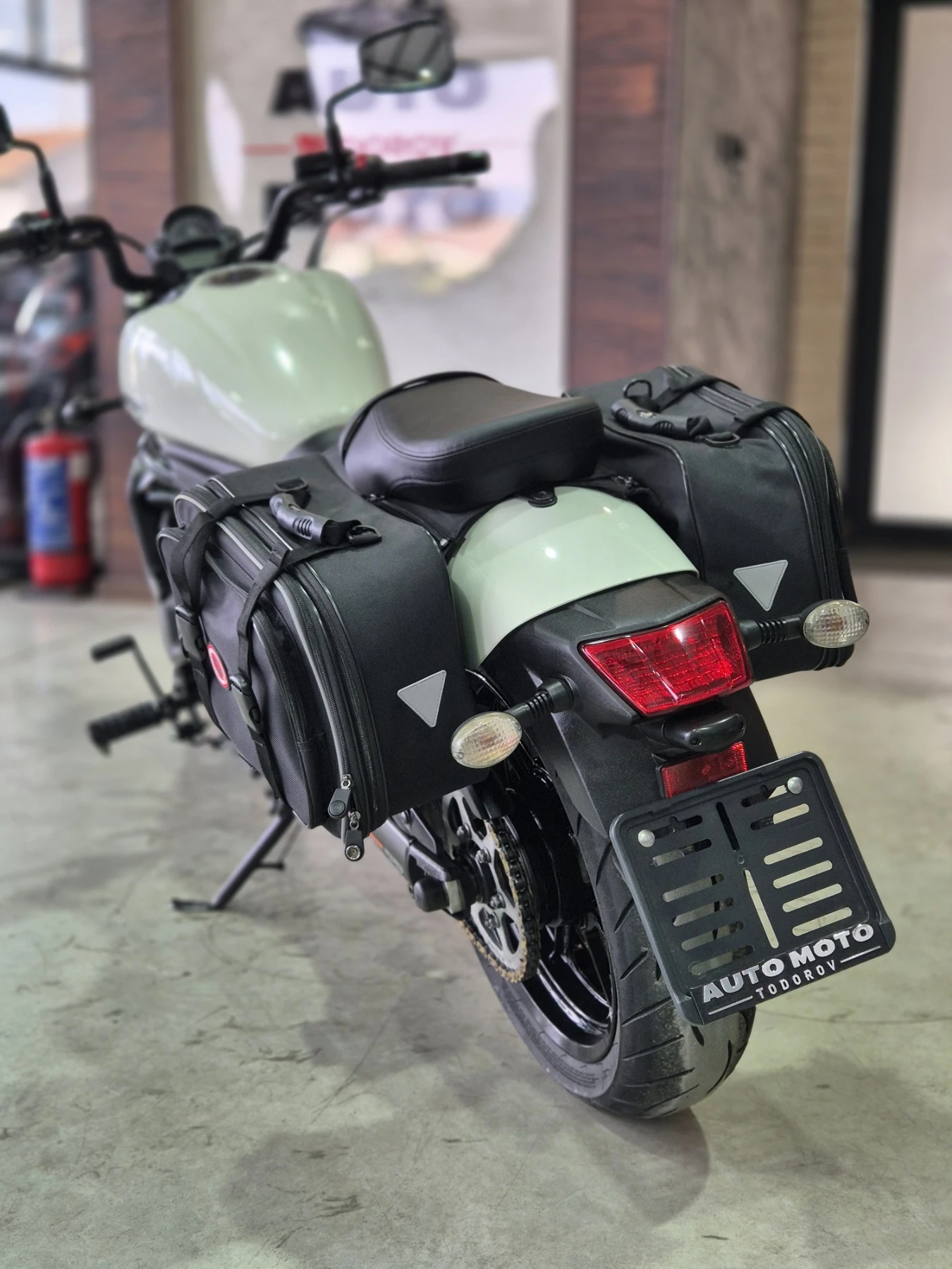 Kawasaki Vulcan S 650 A2 АBS НОВ ВНОС ОТ ШВЕЙЦАРИЯ!, снимка 6 - Мотоциклети и мототехника - 56231907