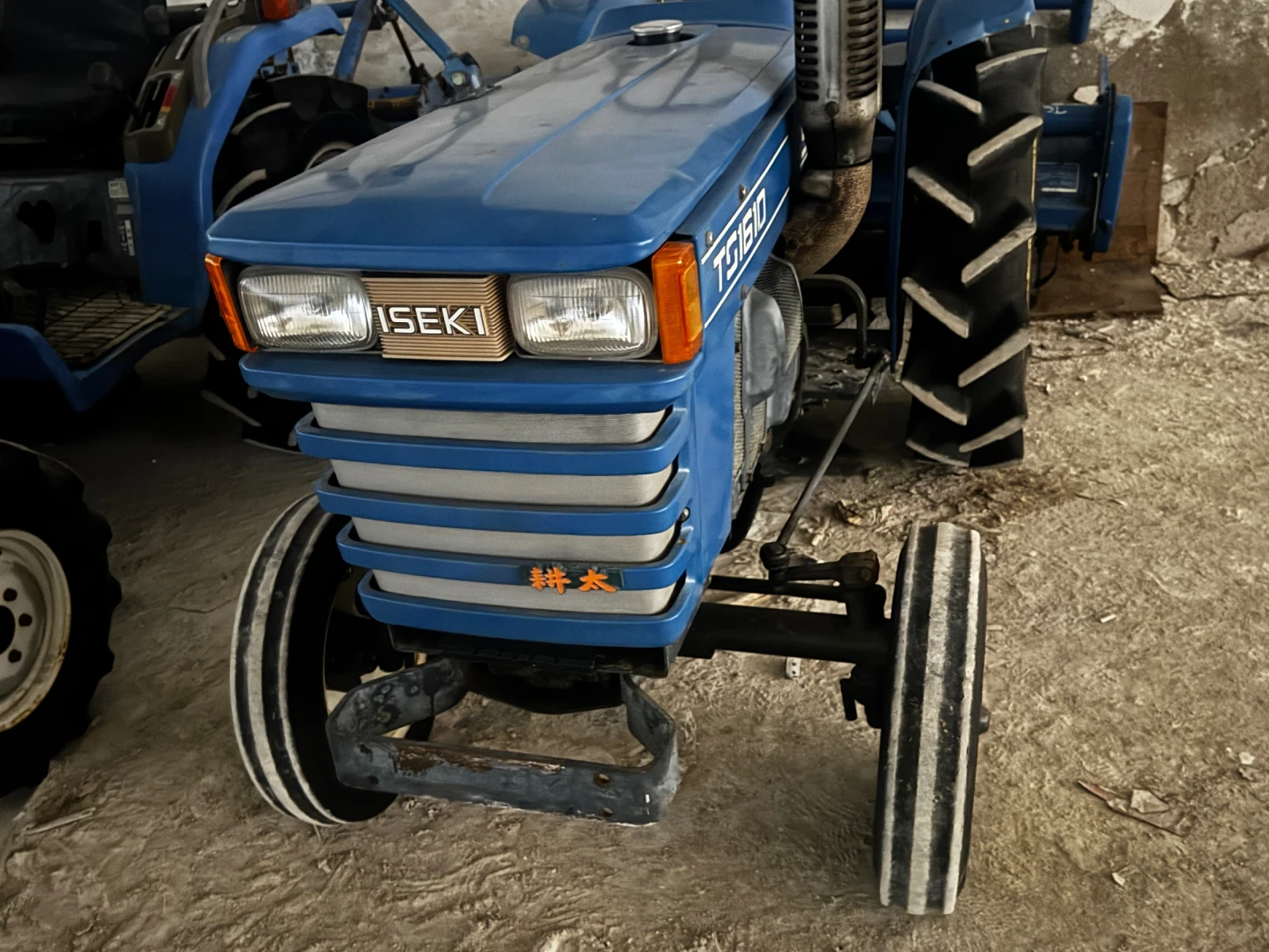 Трактор ISEKI TS1610, снимка 3 - Селскостопанска техника - 56218722