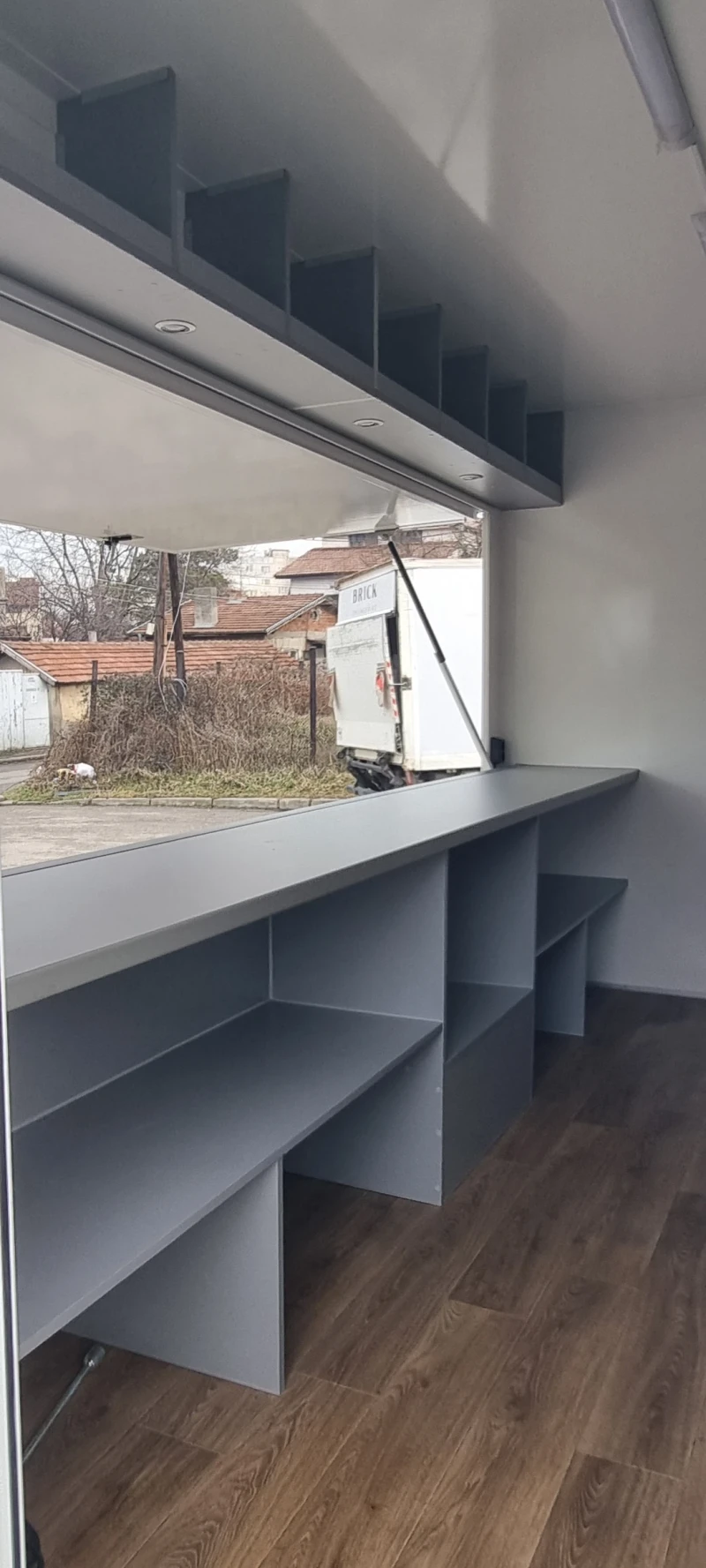 Каравана Adria СКАРА-САНДВИЧИ, снимка 5 - Каравани и кемпери - 53262212