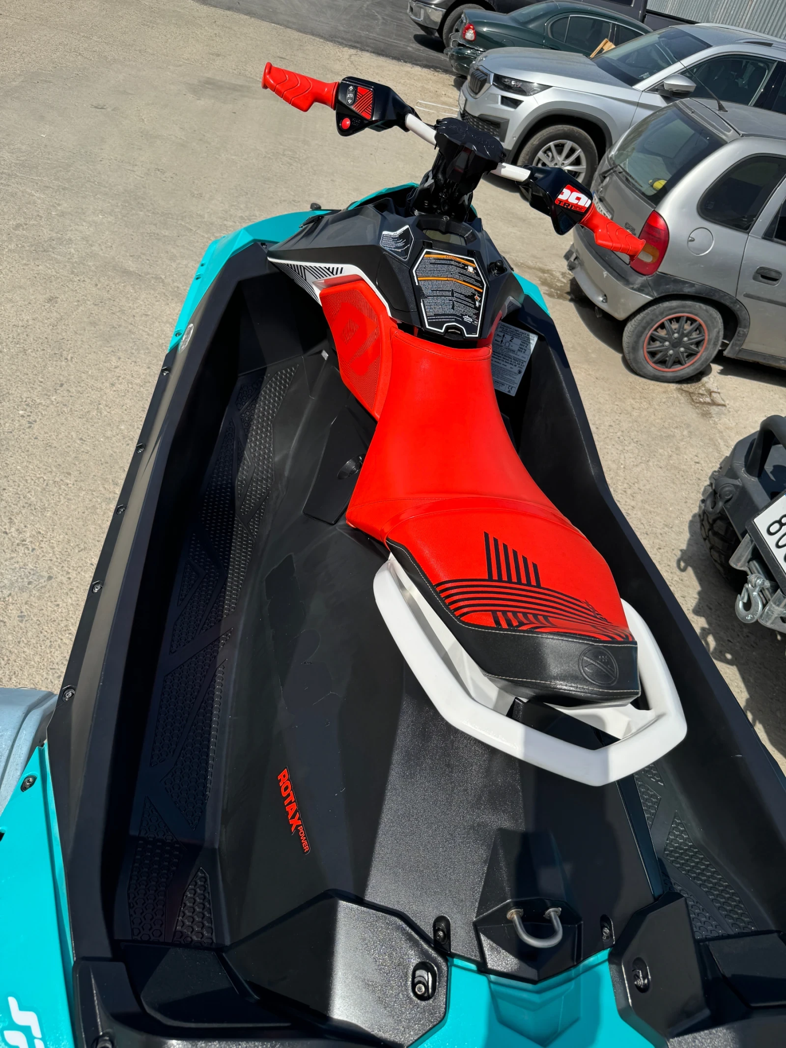 Джет Bombardier Sea Doo Spark Trixx - изображение 4