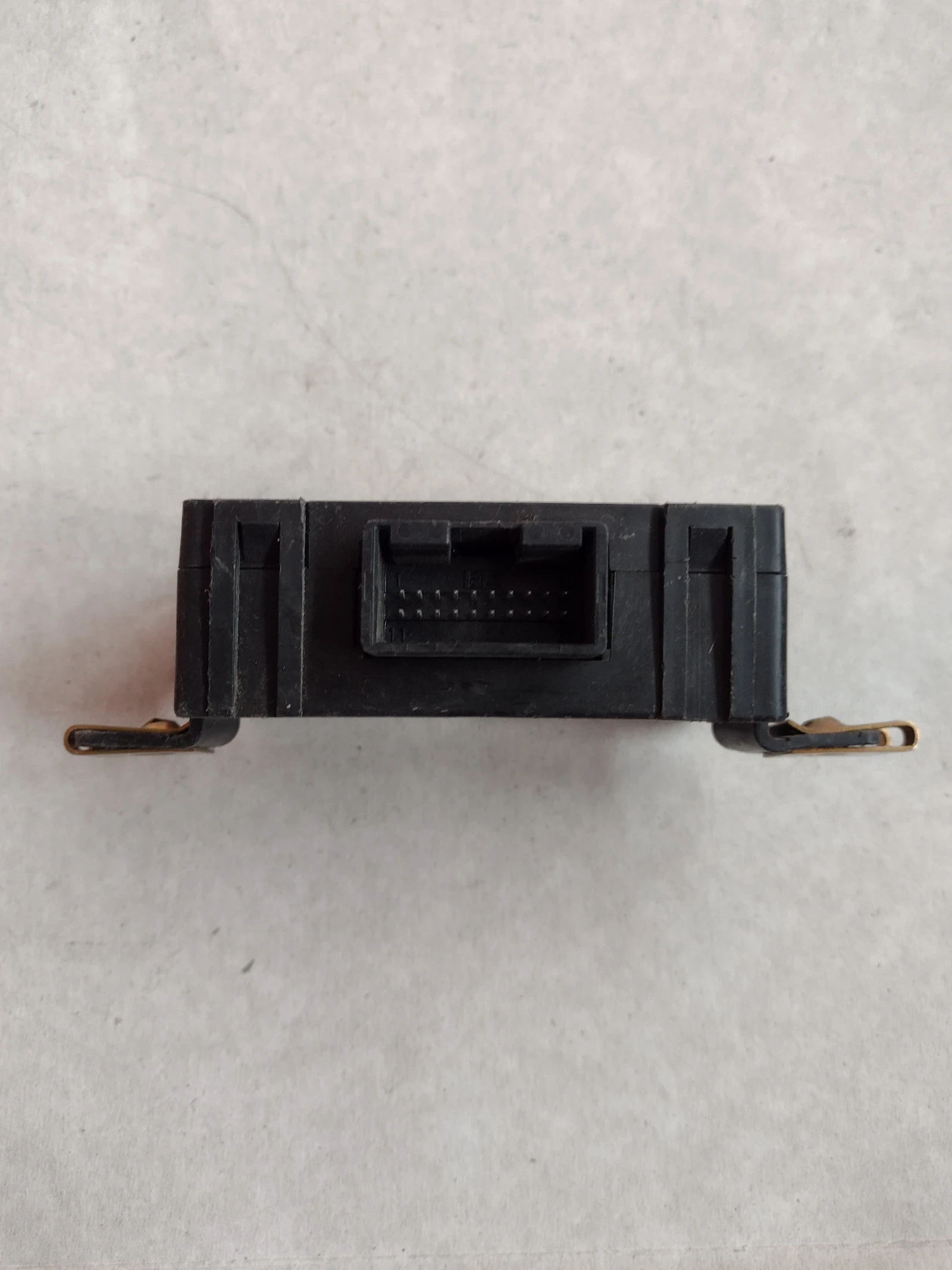 4B0951173  ����� ������  AUDI   4B0 951 173 | Mobile.bg � ����������� 2