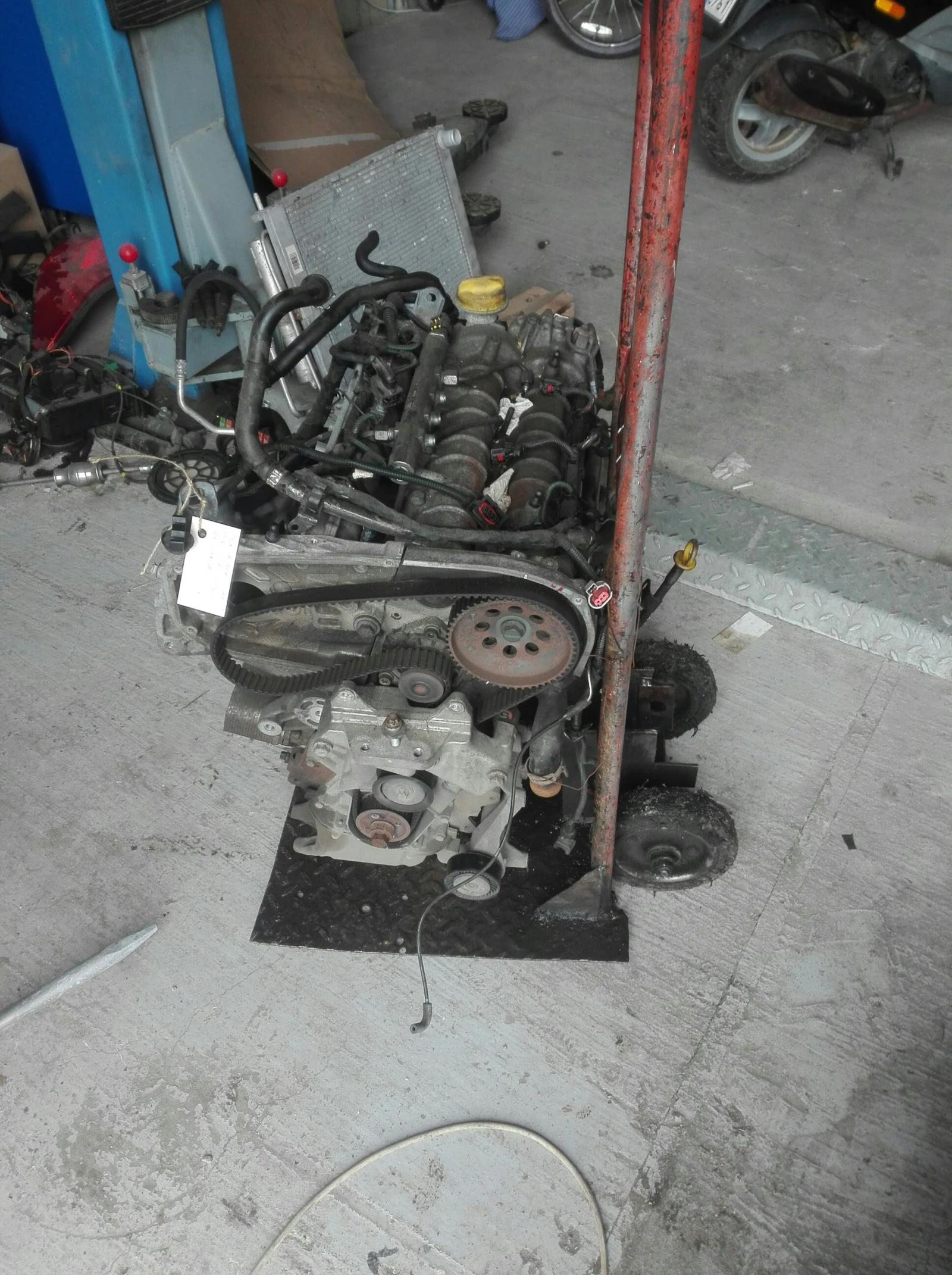 �������� ���� ����� ������ 1.9���� | Mobile.bg � ����������� 1