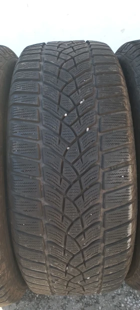 Гуми Зимни 215/55R17, снимка 9