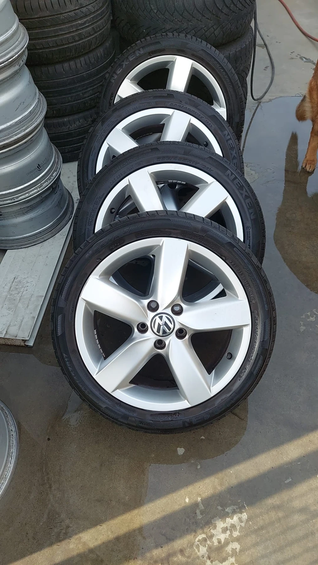 Гуми с джанти 225/45R17 за VW | Mobile.bg — изображение 1